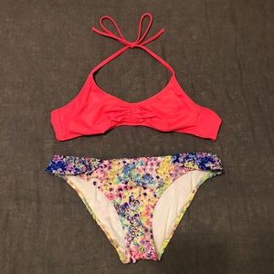 Victoria’s Secret bikini top
